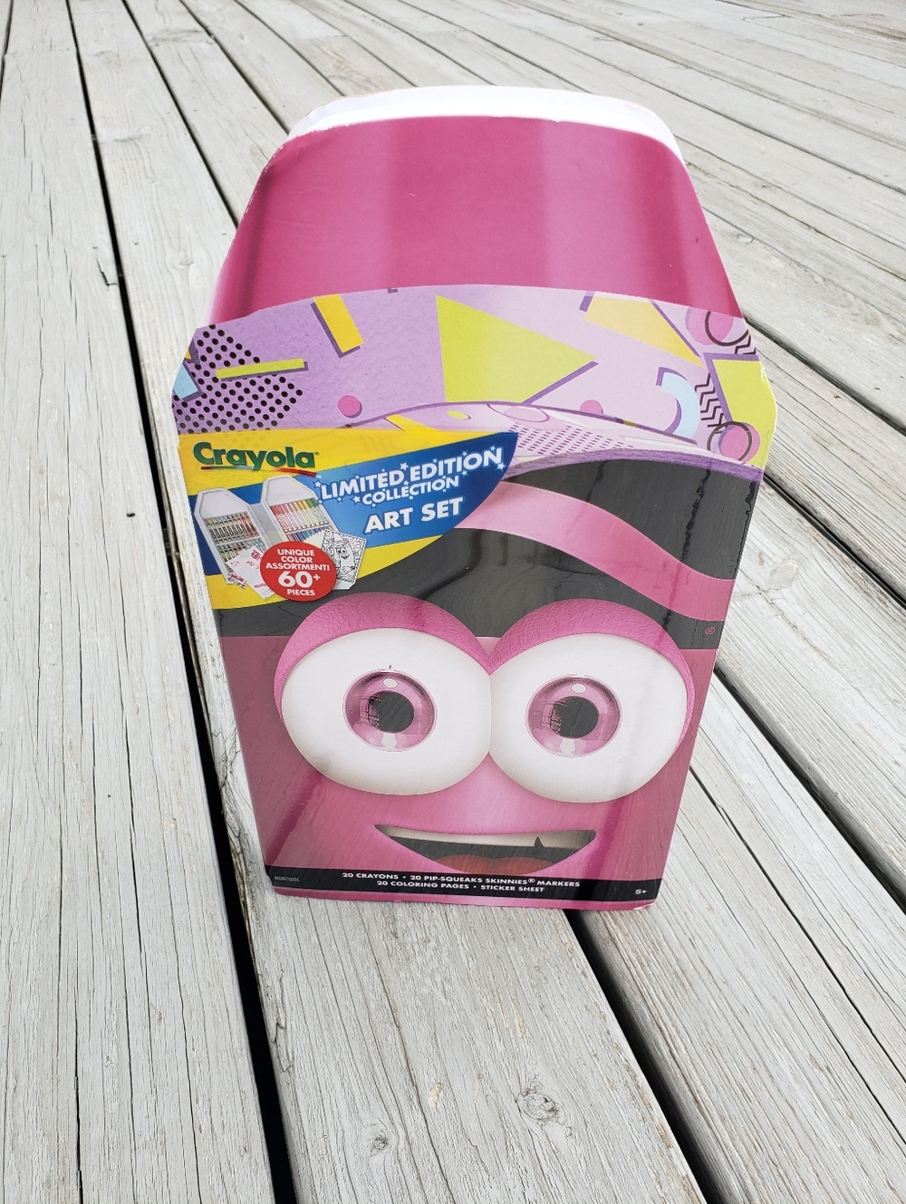 2025 Crayola Limited Edition 60+ Piece Art Set - Mully